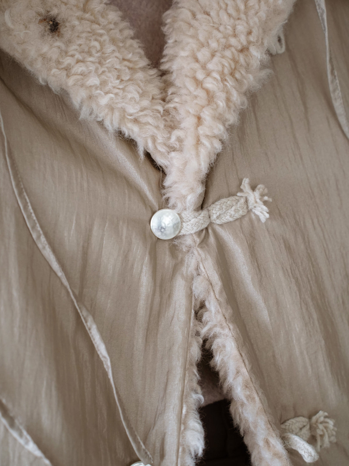 Dual Coat Taffeta & Boa