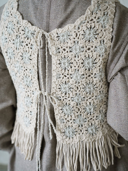 Flower Pattern Embroidered Vest