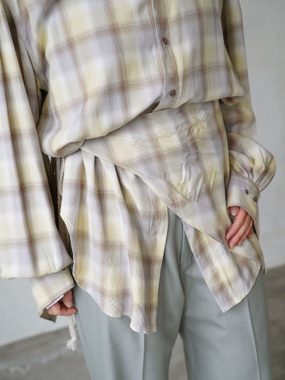Tucked Sleeve  Zigzag Shirt