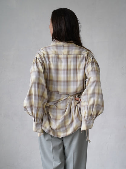 Tucked Sleeve  Zigzag Shirt
