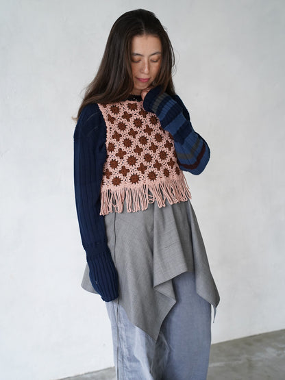 Flower Pattern Embroidered Vest