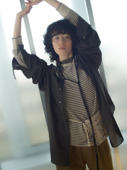 Tucked Sleeve  Zigzag Shirt